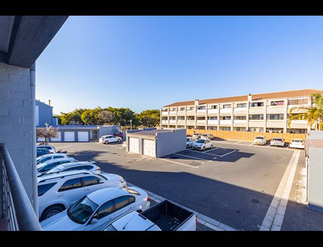 1 BEDROOM APARTMENT FOR SALE IN PARKLANDS